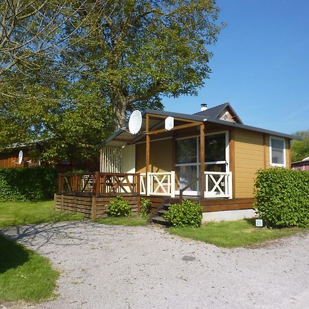Camping Pommiers Des Trois Pays Licques Eksteriør billede
