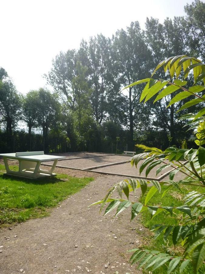 Camping Pommiers Des Trois Pays Licques Eksteriør billede