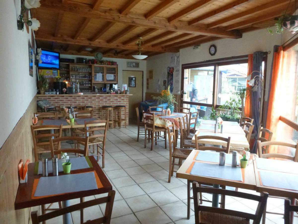 Camping Pommiers Des Trois Pays Licques Eksteriør billede